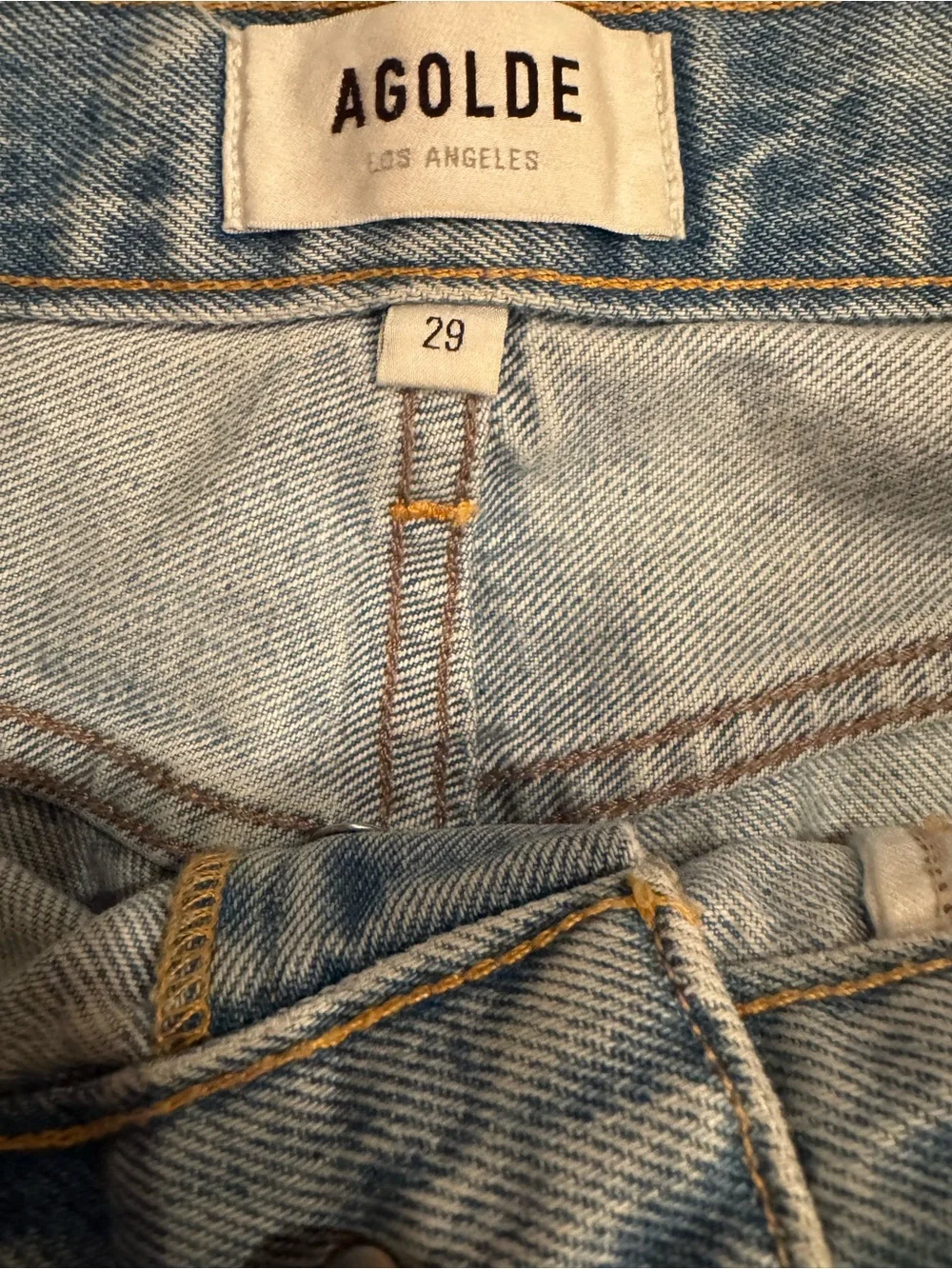 AGOLDE Parker Vintage Cutoff Denim Shorts – Size 29, Light Wash, Distressed EUC - Picture 3 of 6